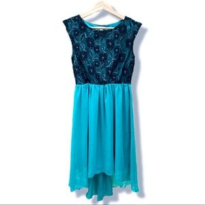 Speechless Teal & Black Lace Flowy Dress